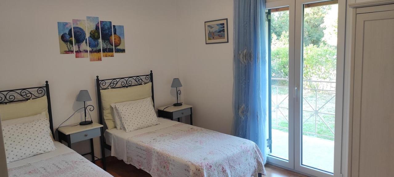 Villa Grecia Liapades Exterior photo