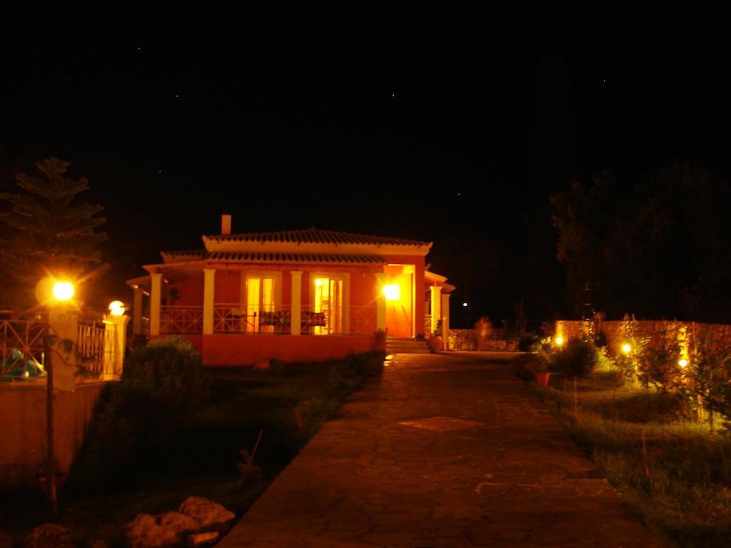 Villa Grecia Liapades Room photo