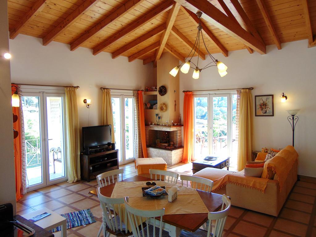 Villa Grecia Liapades Exterior photo