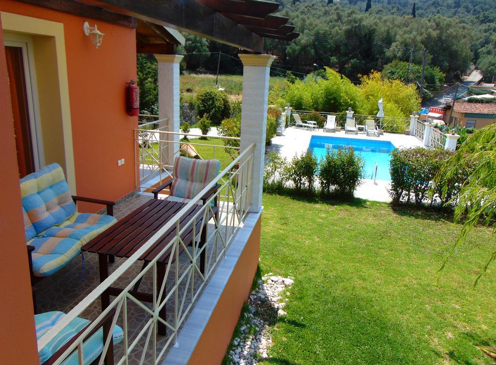 Villa Grecia Liapades Exterior photo
