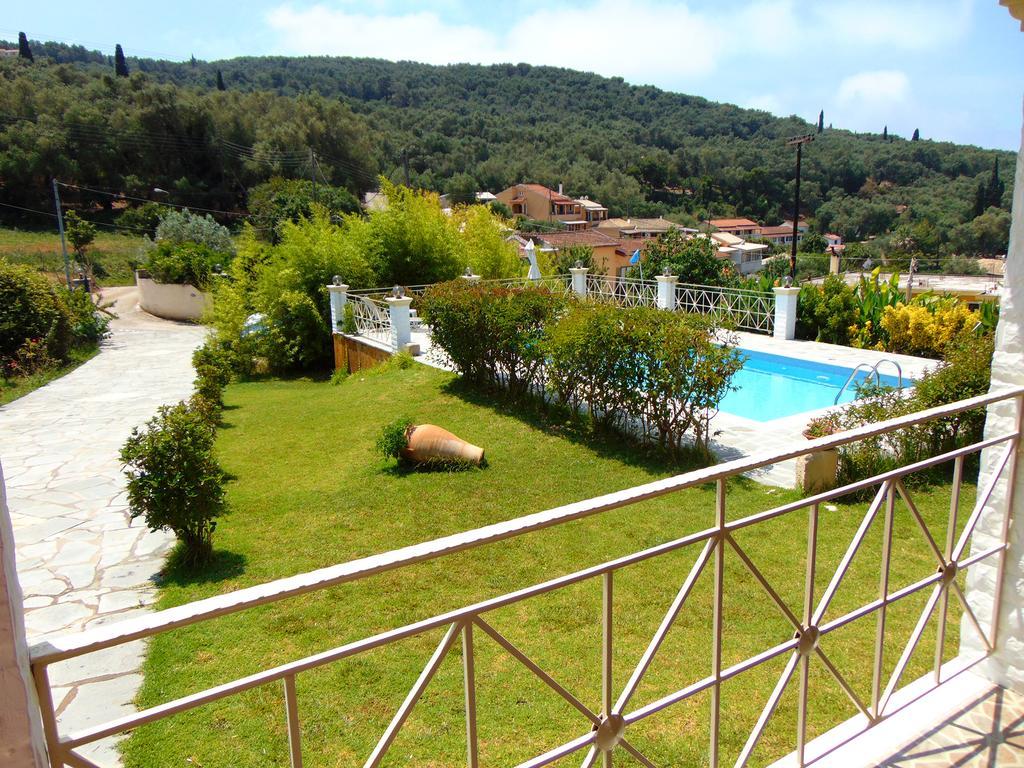 Villa Grecia Liapades Exterior photo